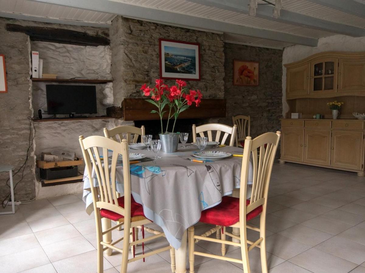 Appartement Le Palais, 2 pièces, 4 personnes - FR-1-418-68 Esterno foto